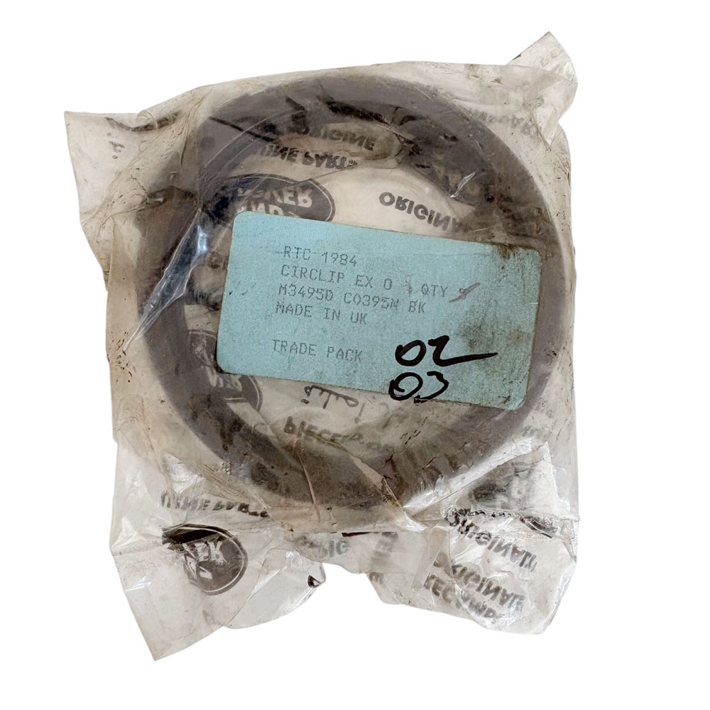 Circlip Mainshaft Bearing Housing RTC1984